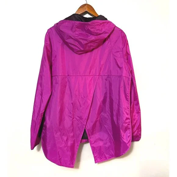 Fuchsia rain jacket Size Medium split back zip up with hood - Picture 3 of 3